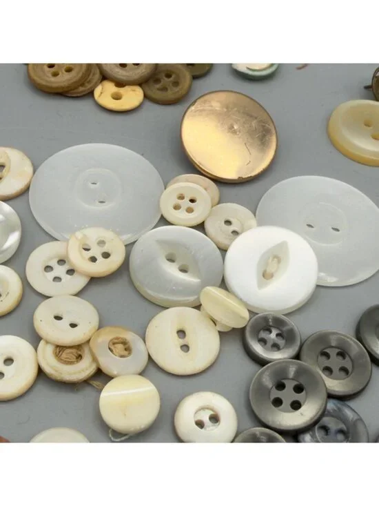 Vintage Glass Jar Assorted Buttons Mother of Pearl Variety Crochet Cover - Picture 15 of 16